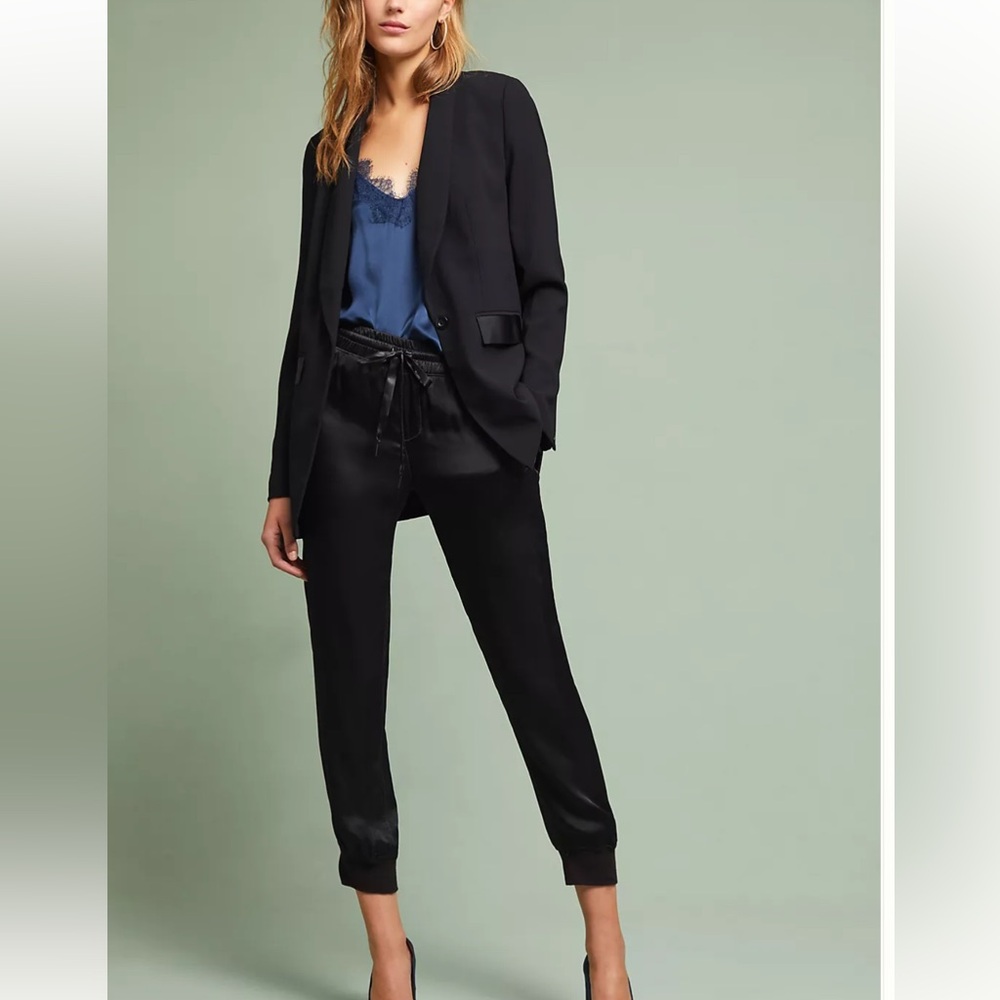 Anthropologie Axelle tuxedo blazer ( The Essential boyfriend blazer)